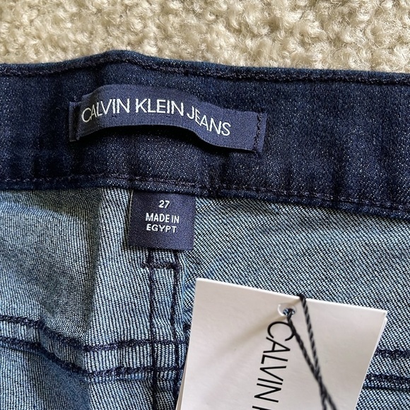 Calvin Klein Jeans - Picture 4 of 6